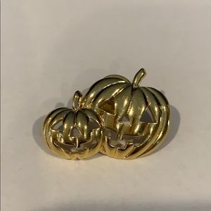 Avon Pin